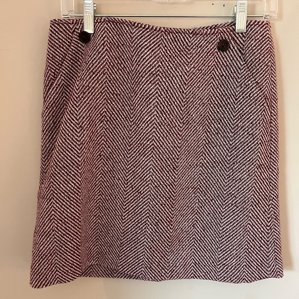 Banana Republic skirt with pockets